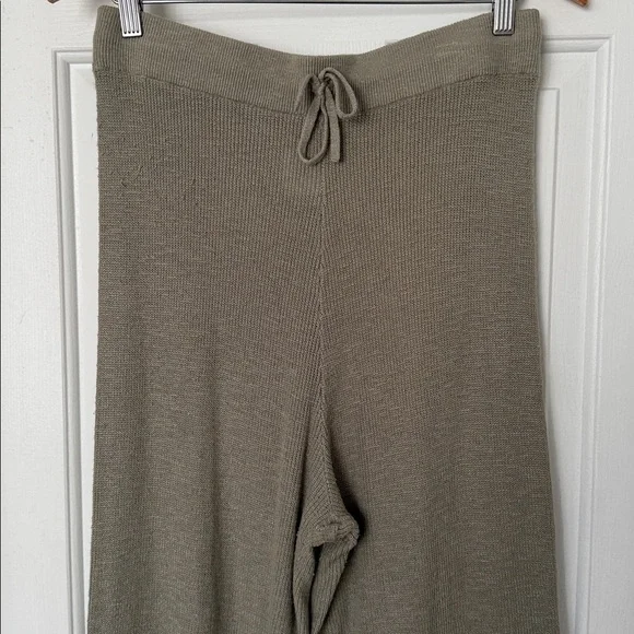 Free people beach khaki green flowy pants large - Picture 2 of 4